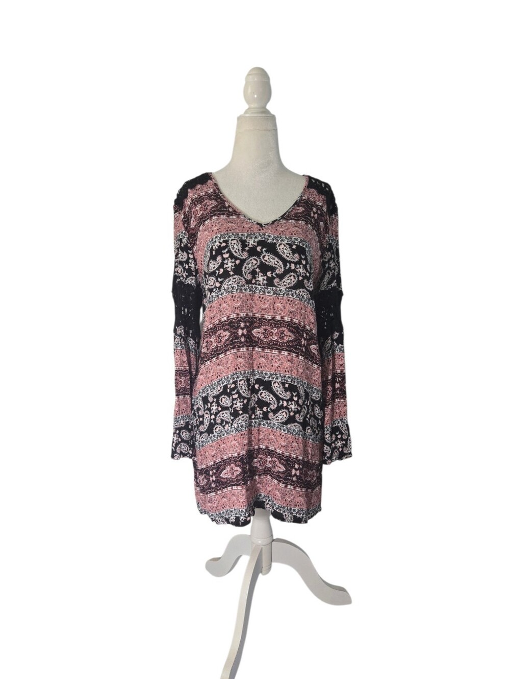 Charlotte Russe Boho Paisley Long Sleeve Tunic Dress in Pink and Black Sze Med